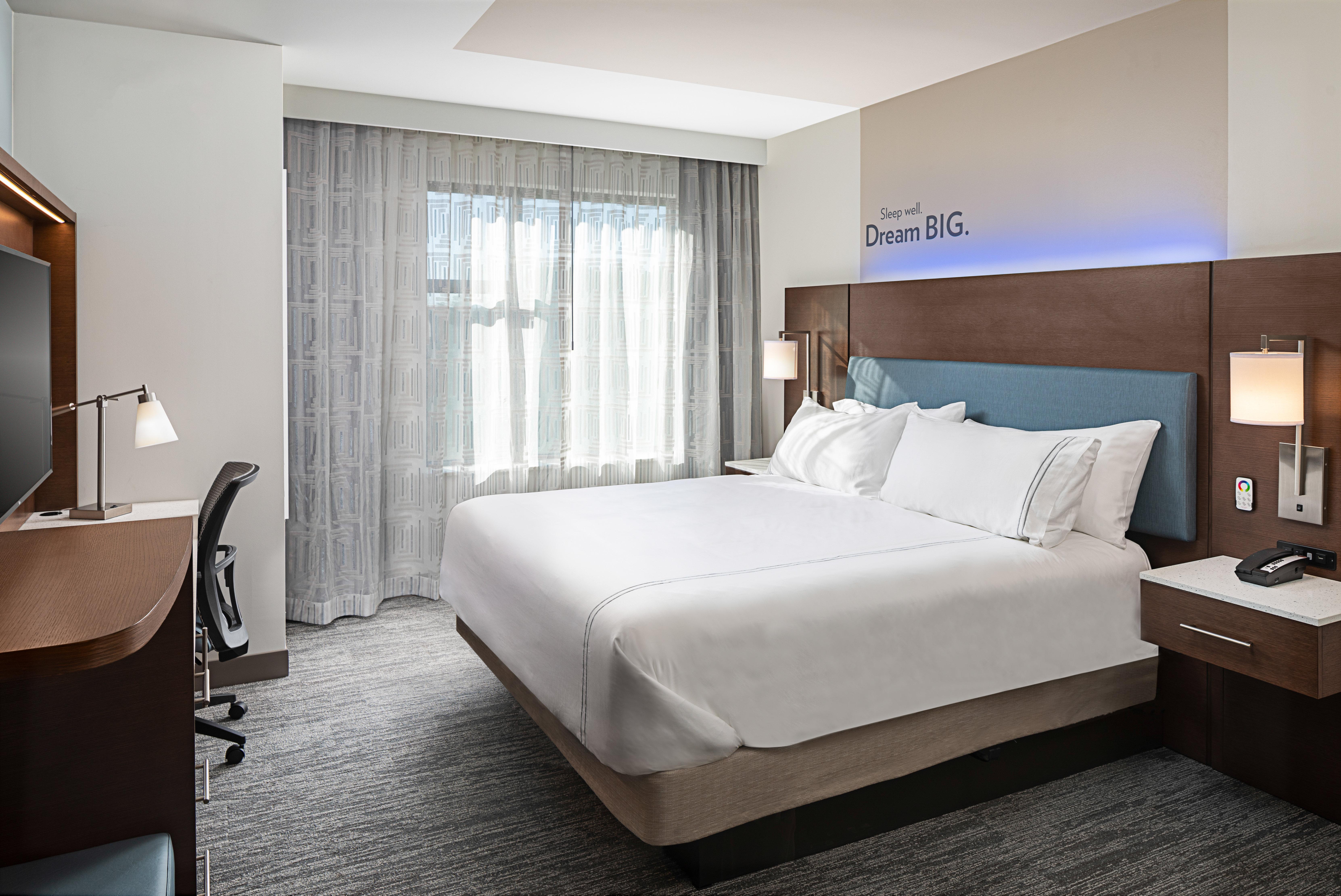 Even Hotel Manchester Airport By Ihg Exterior photo